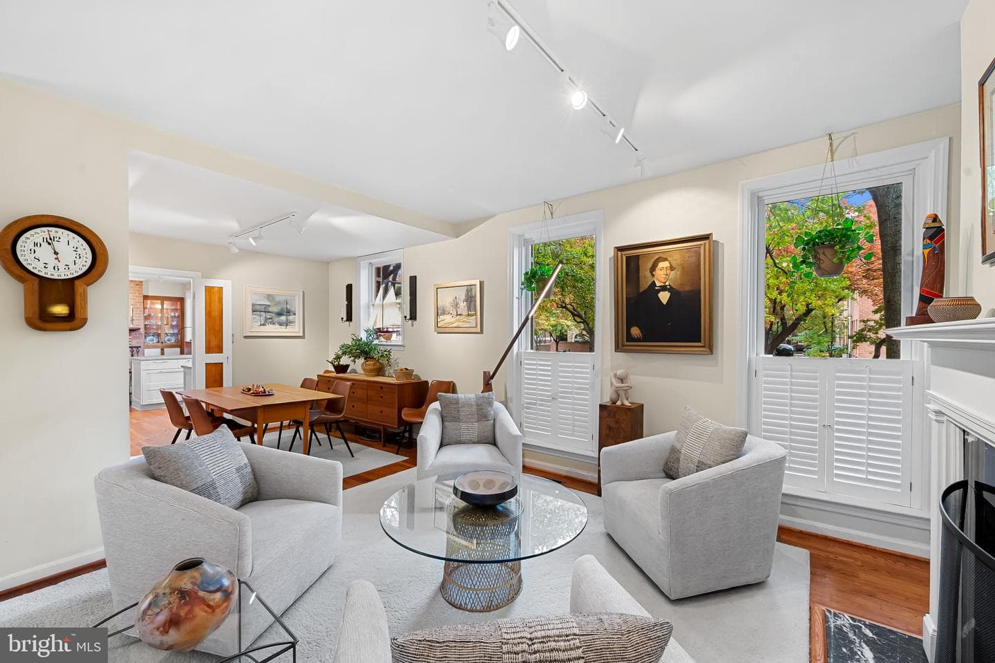121 W Lee Street photo 13