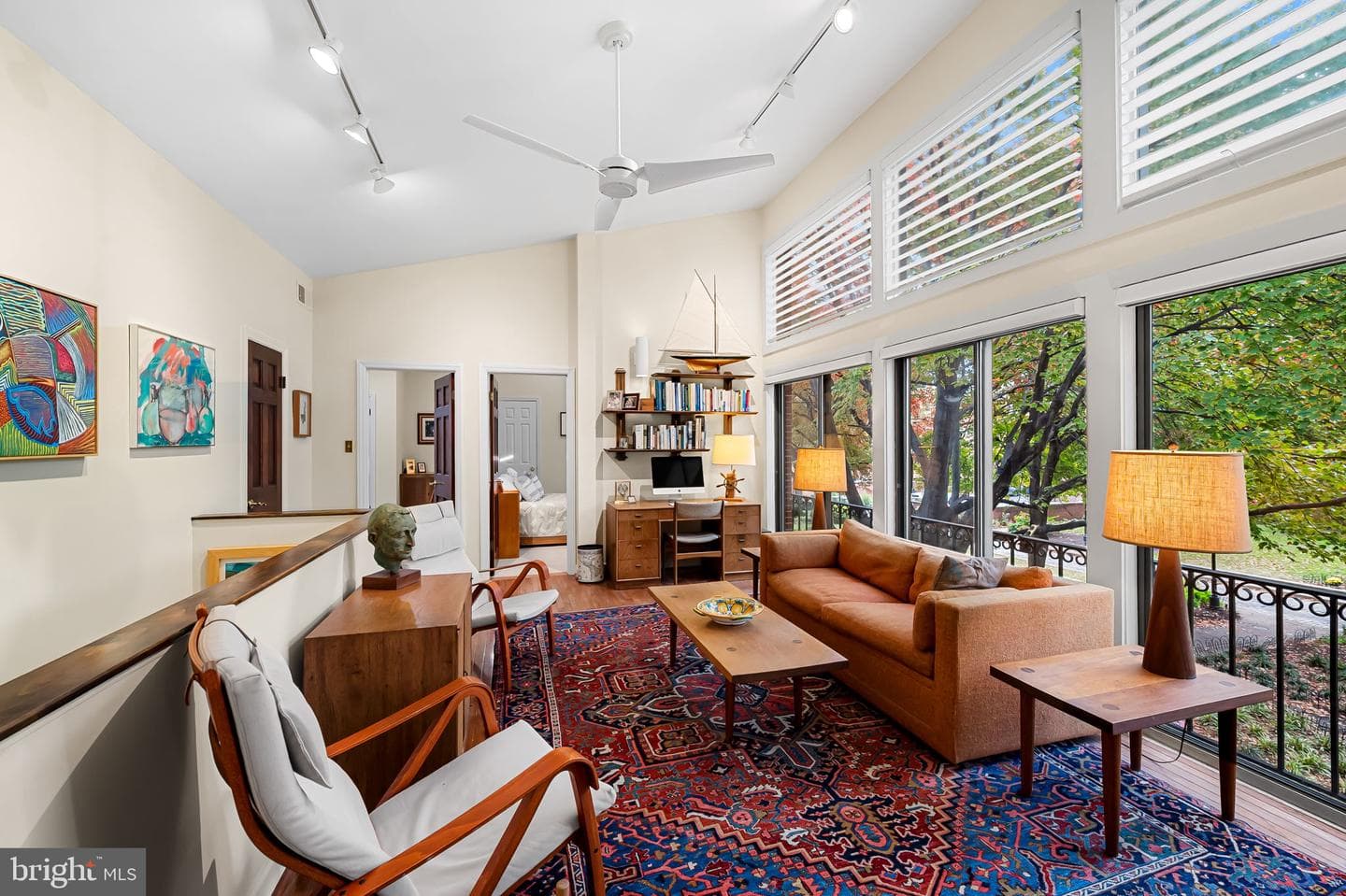 121 W Lee Street photo 26
