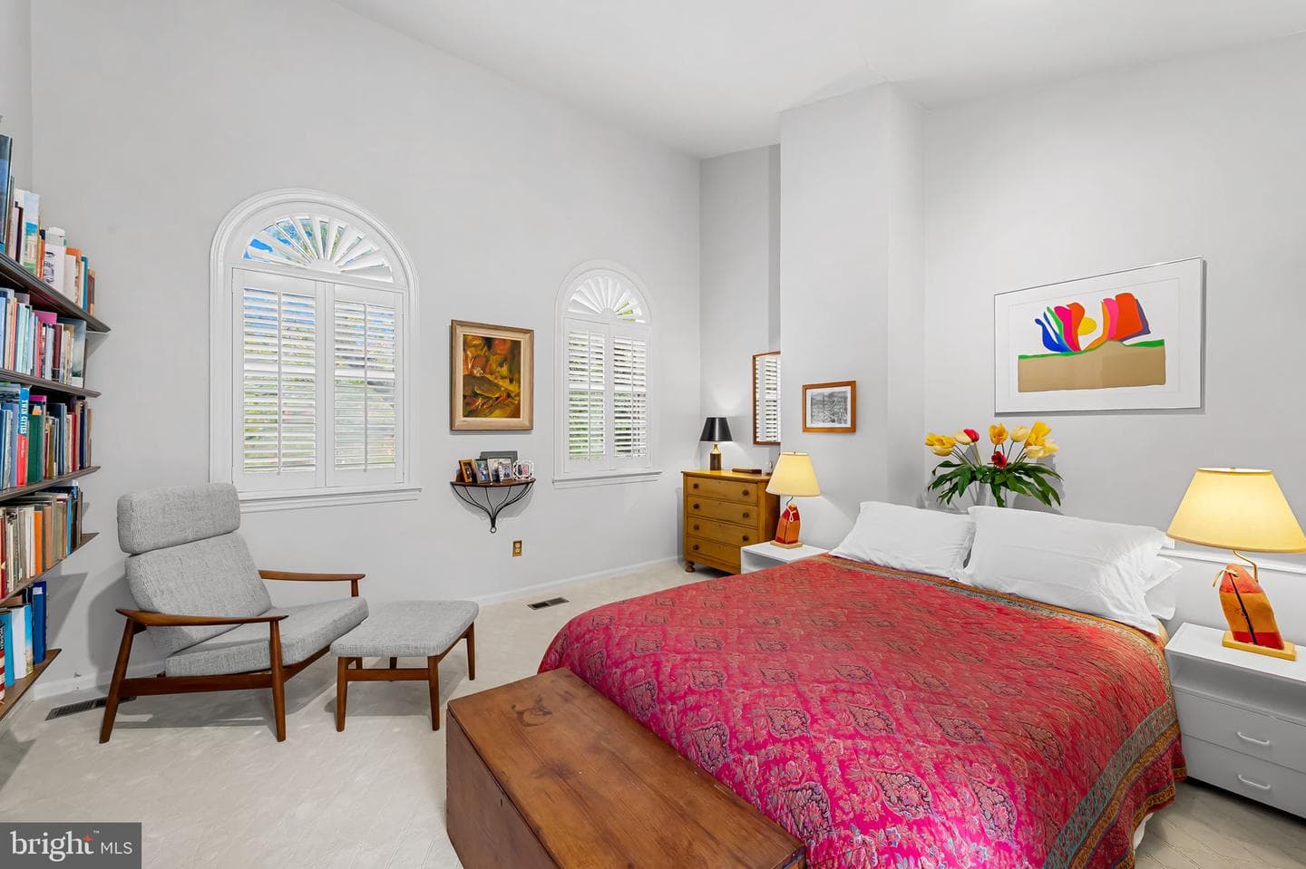 121 W Lee Street photo 30
