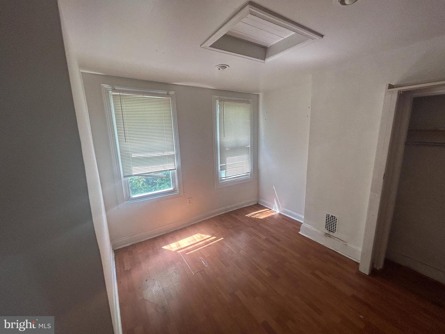 617 Dumbarton Avenue photo 14