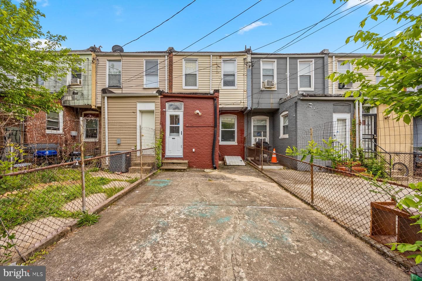 1618 E 29th Street photo 3