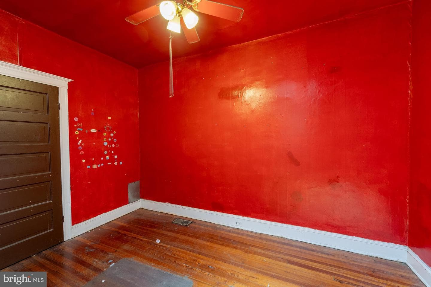 1737 Homestead Street photo 15