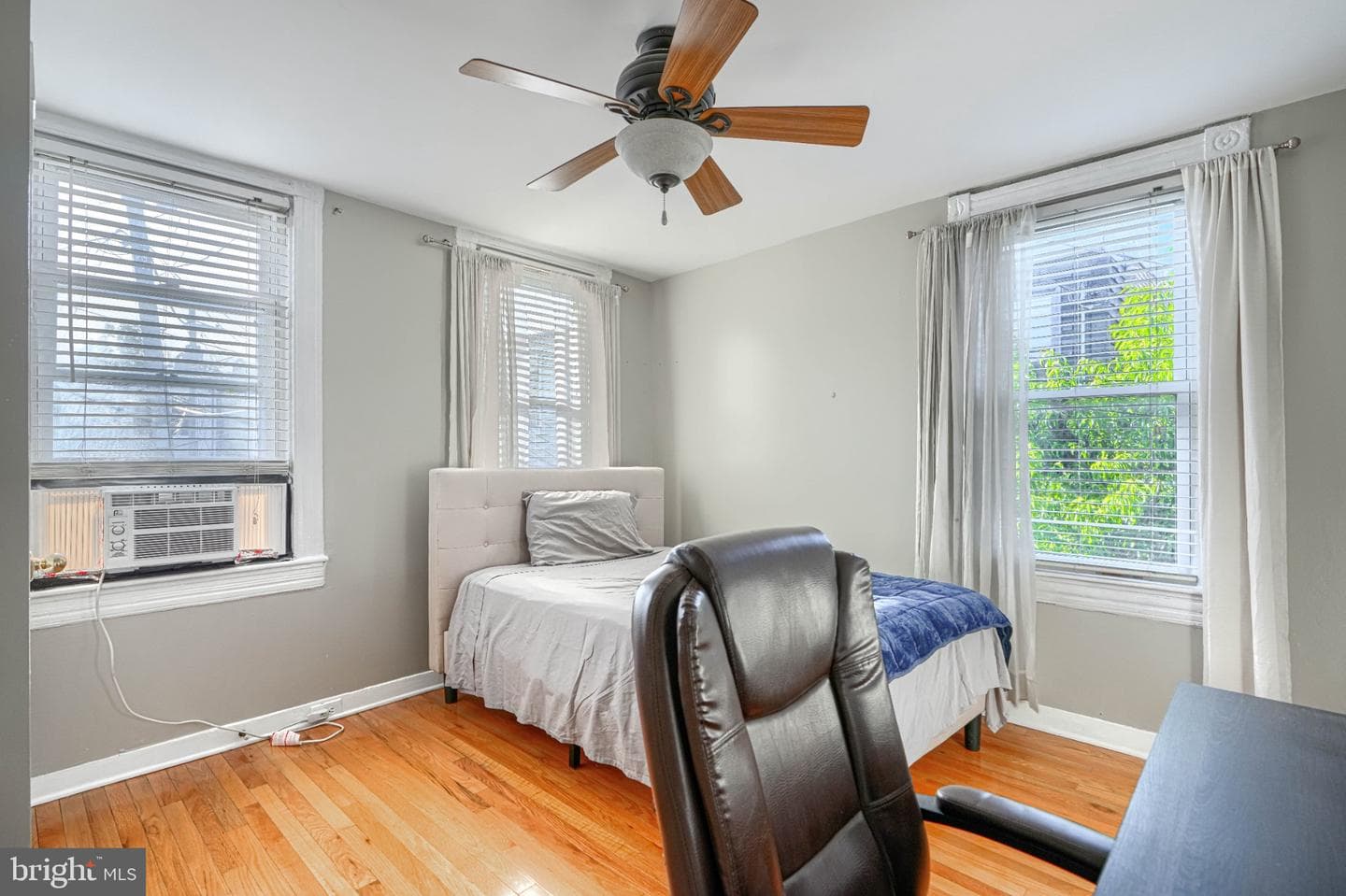 306 Penn Street photo 21