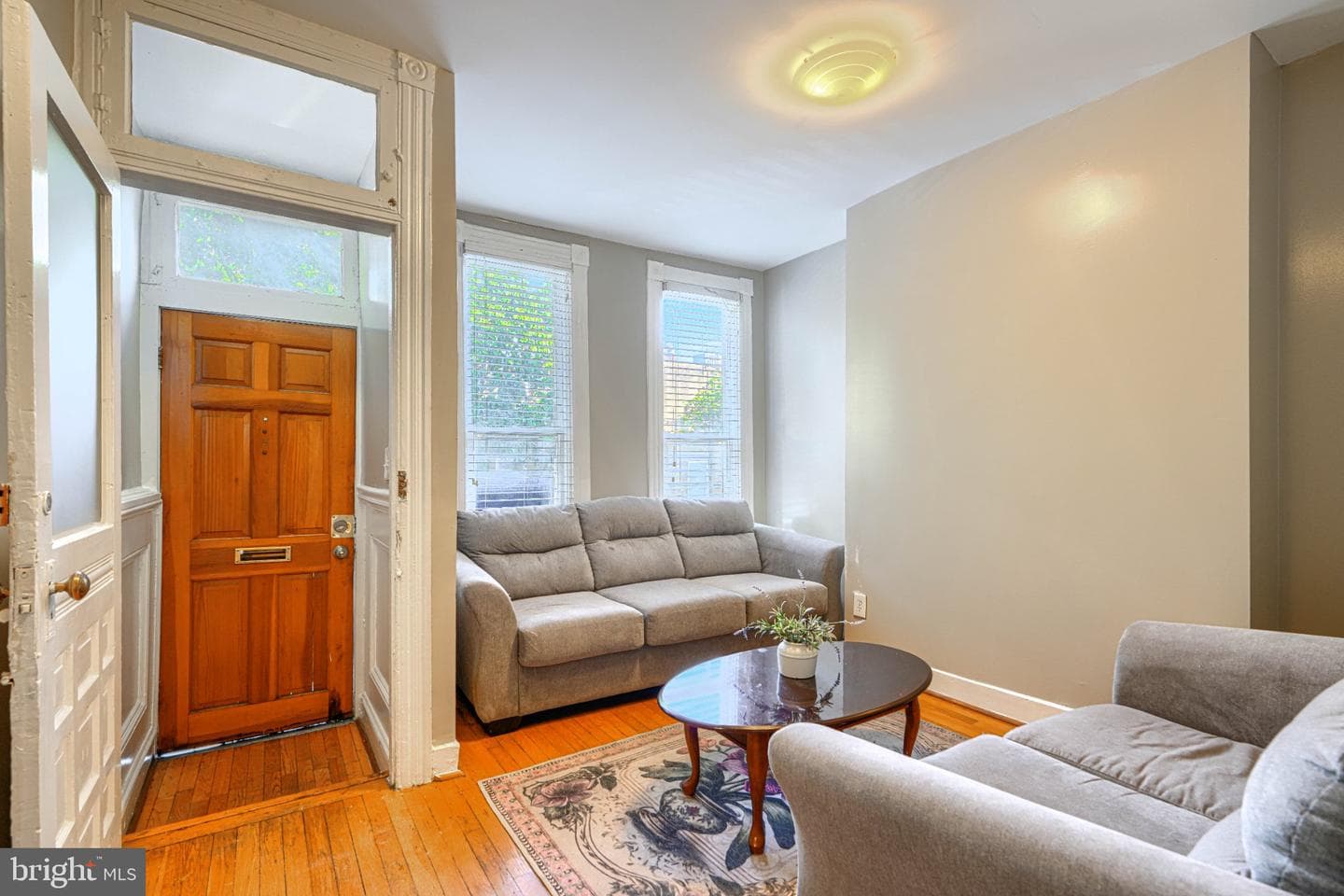 306 Penn Street photo 3