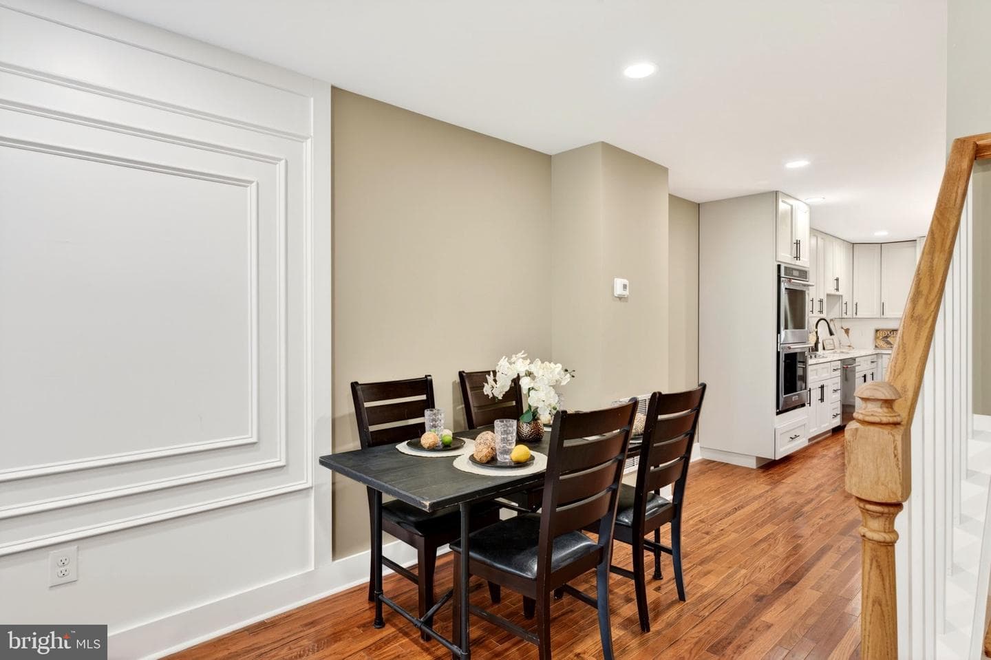 1342 Andre Street photo 10