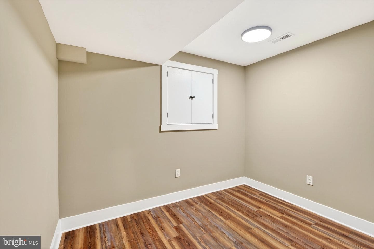 1342 Andre Street photo 54