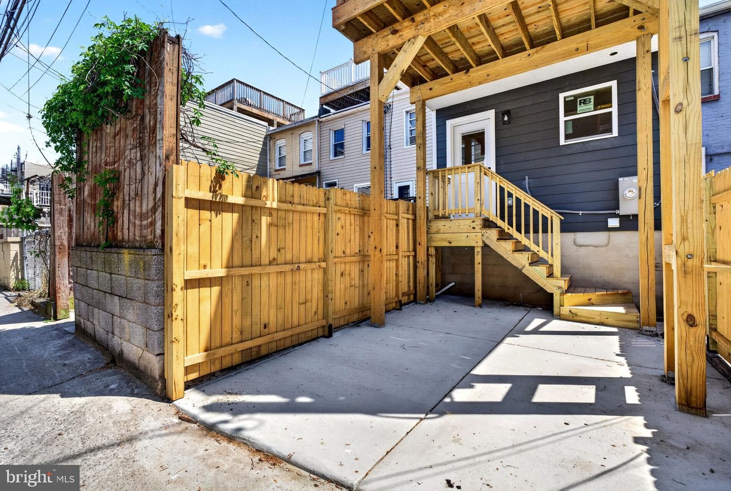 1342 Andre Street photo 59
