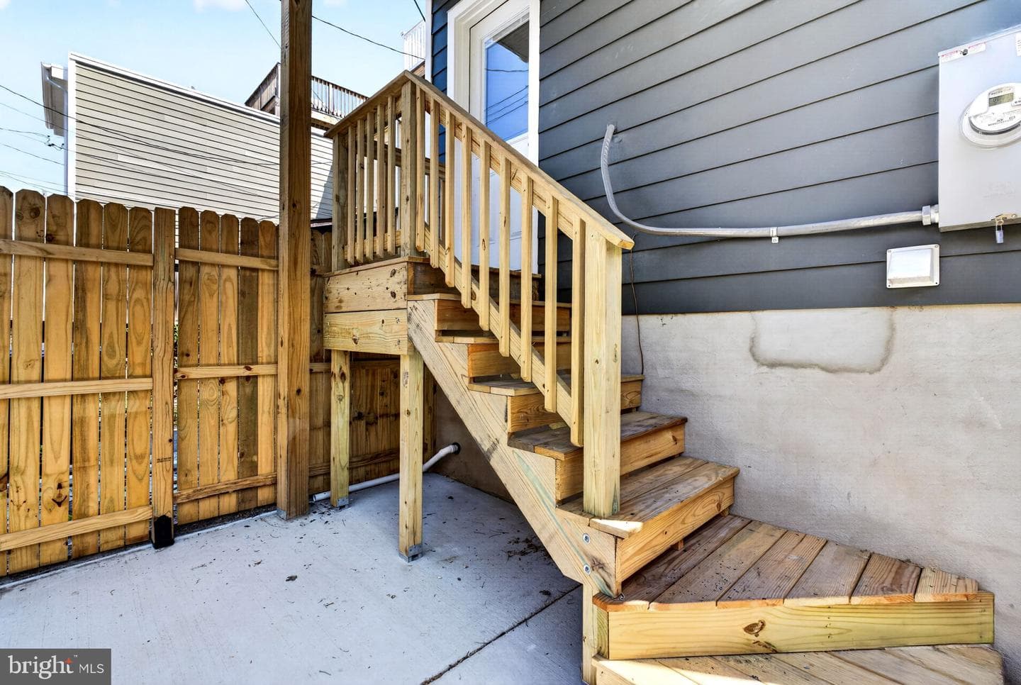 1342 Andre Street photo 61