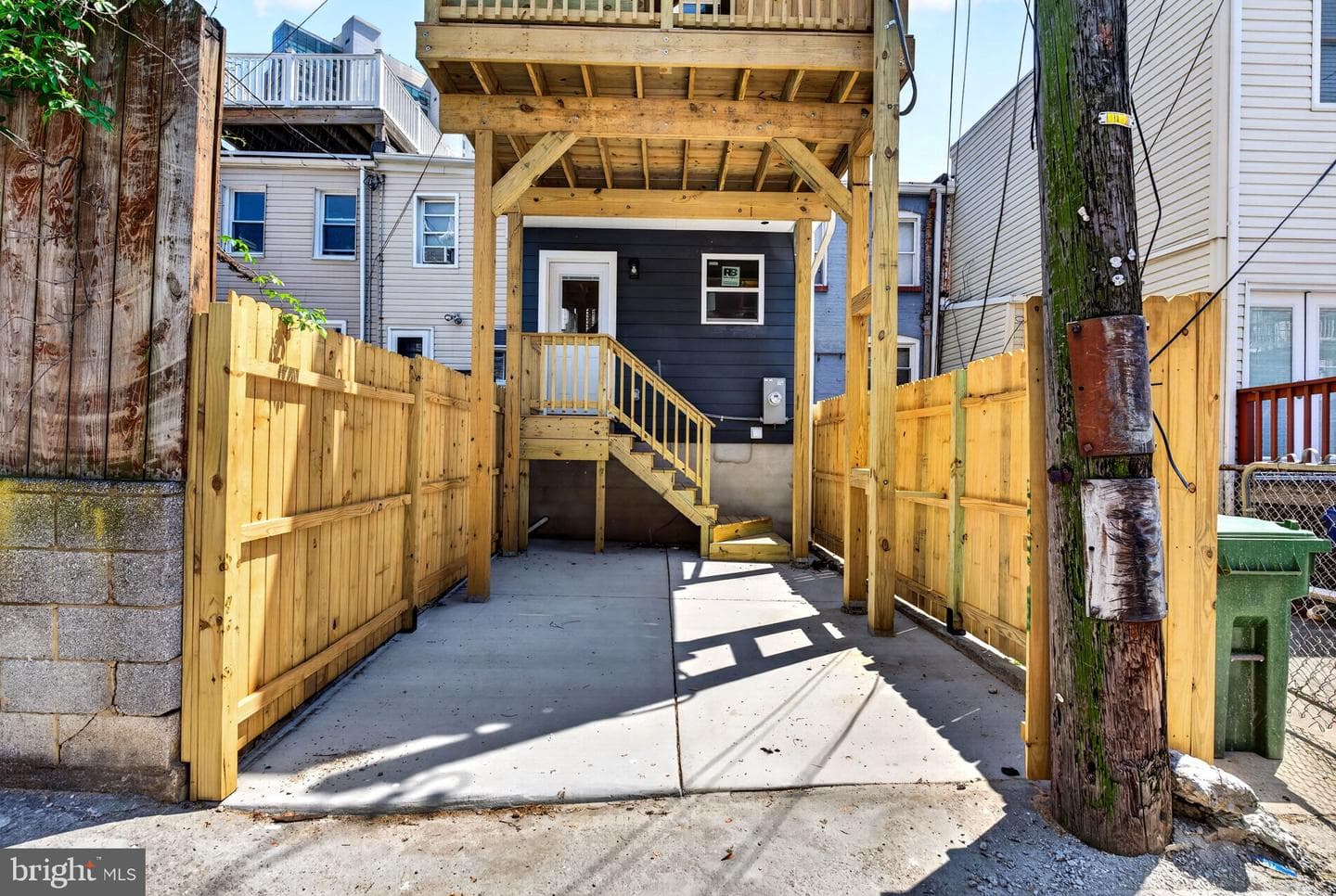 1342 Andre Street photo 62