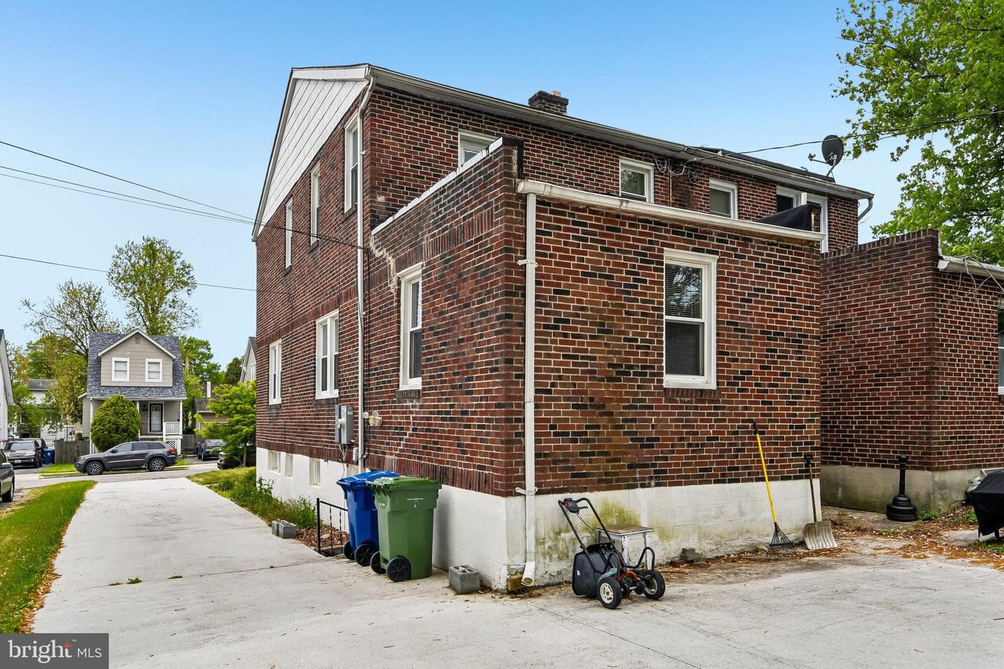 2824 Fleetwood Avenue photo 33