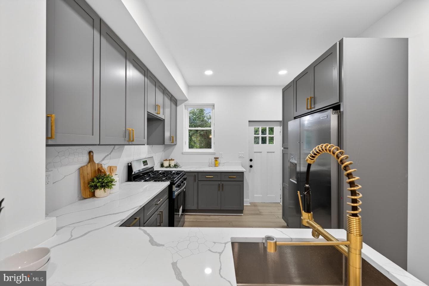 3909 Norfolk Avenue photo 25