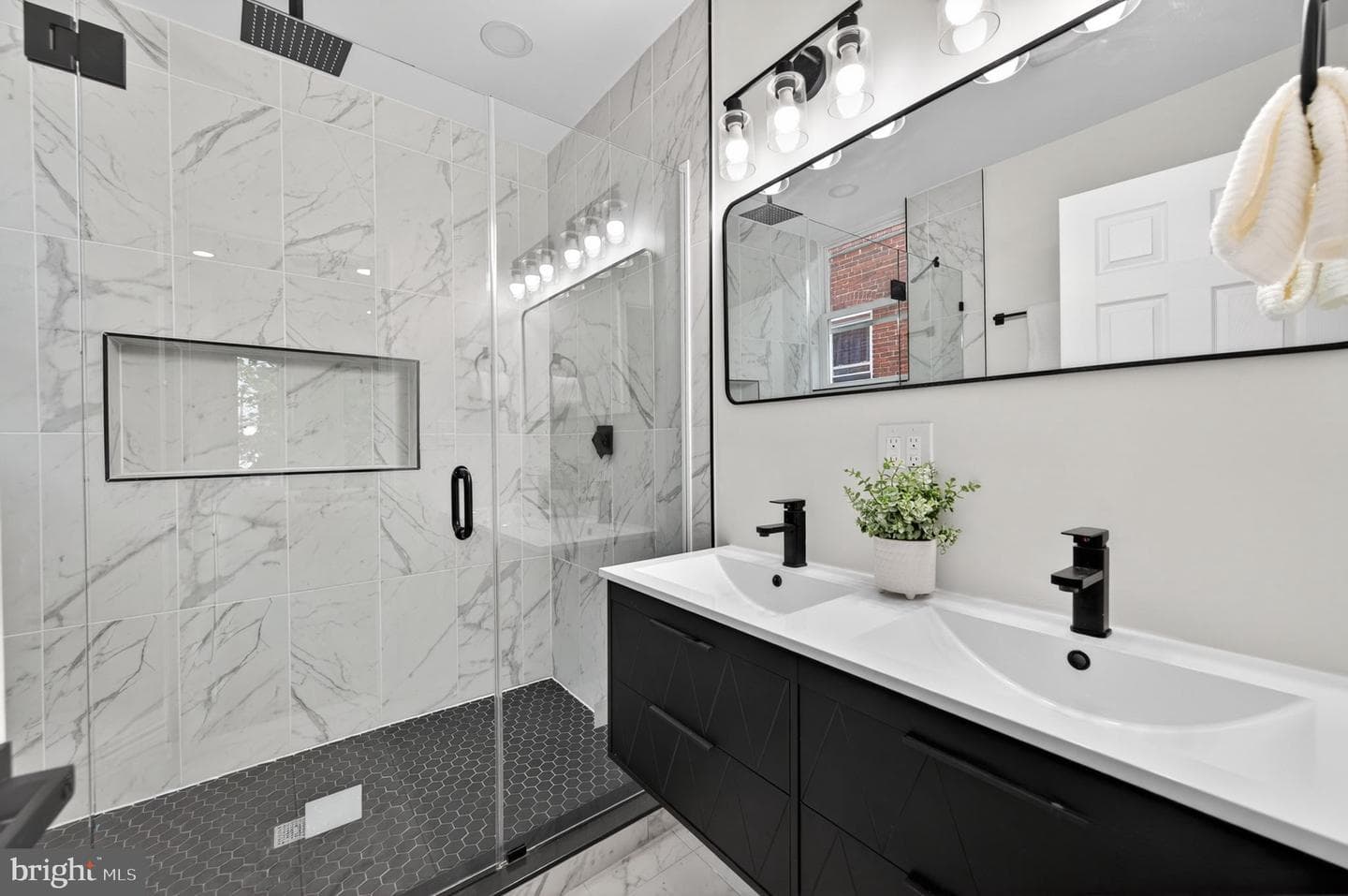 3909 Norfolk Avenue photo 32