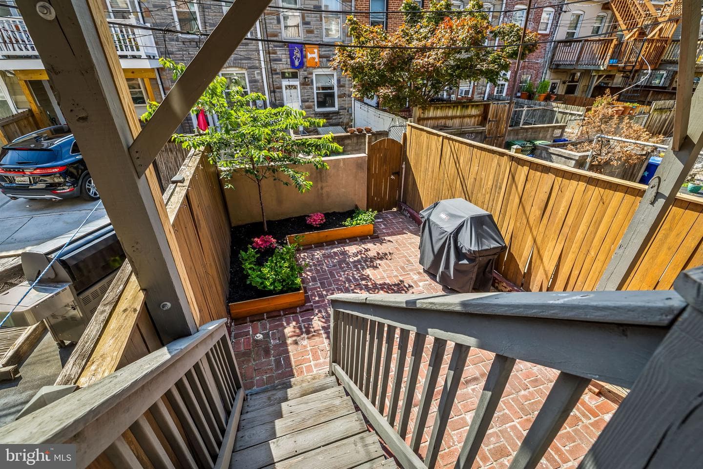 524 S Kenwood Avenue photo 35