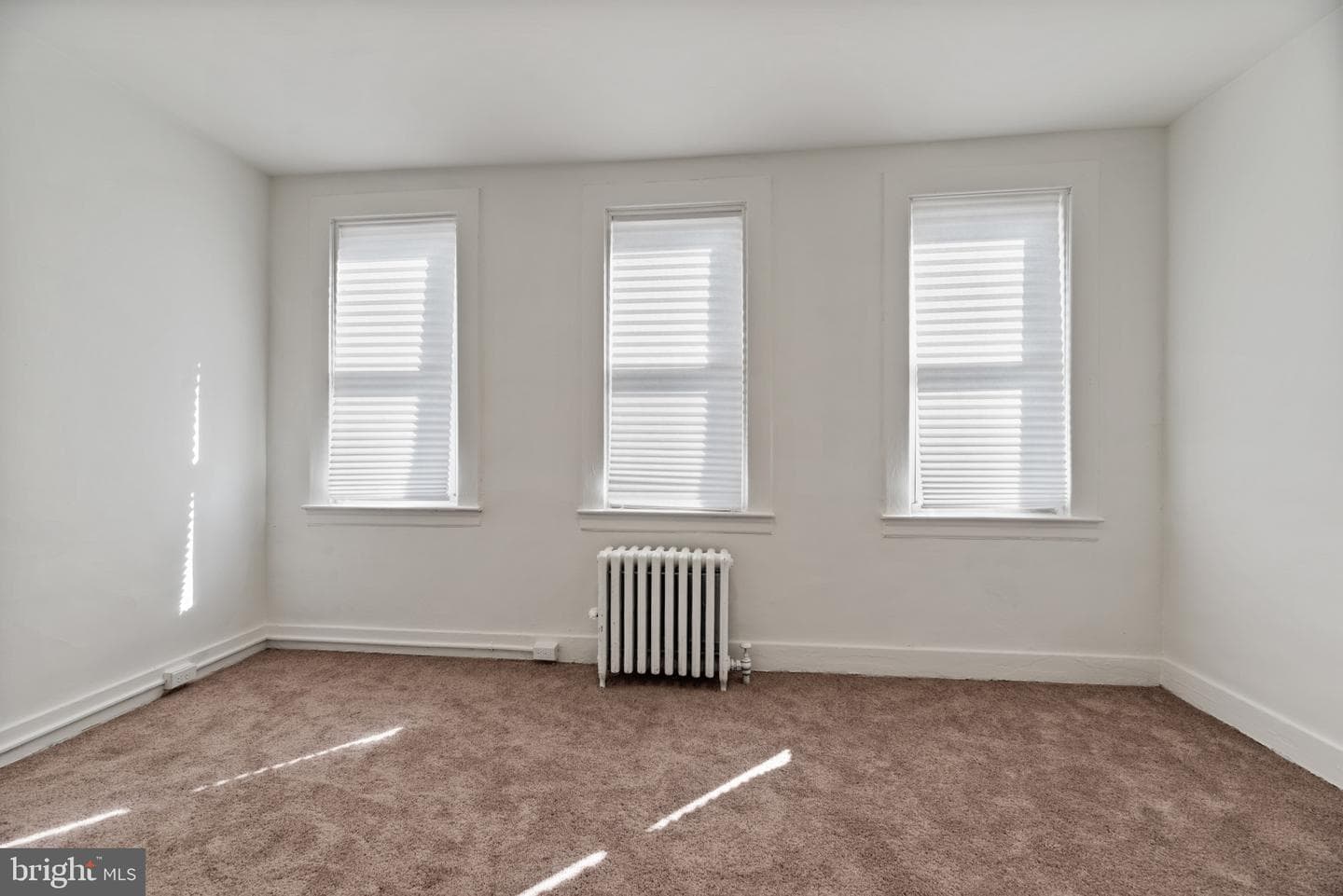 538 Hurley Avenue photo 16