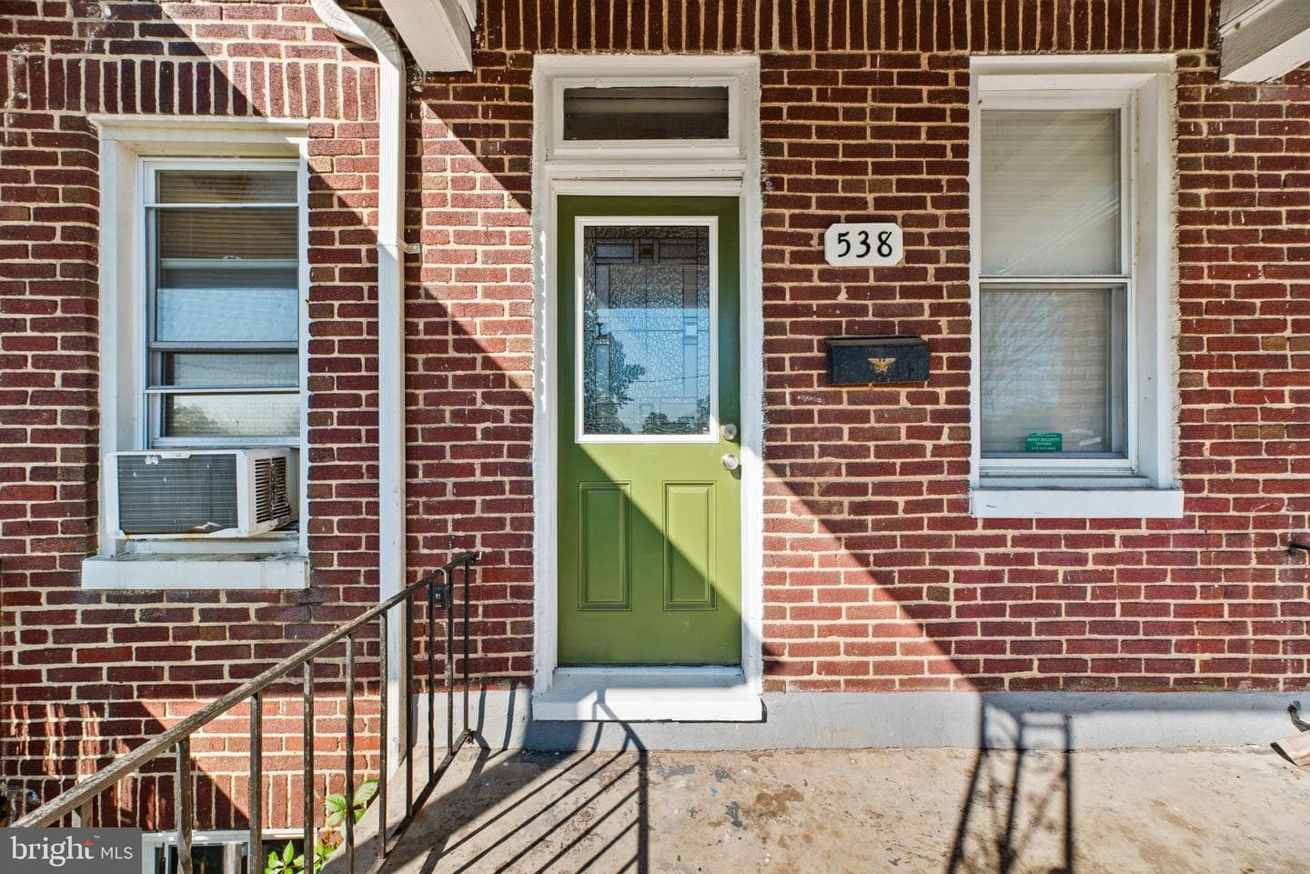 538 Hurley Avenue photo 6