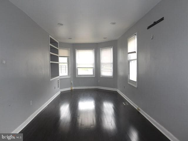 4429 Powell Avenue photo 7