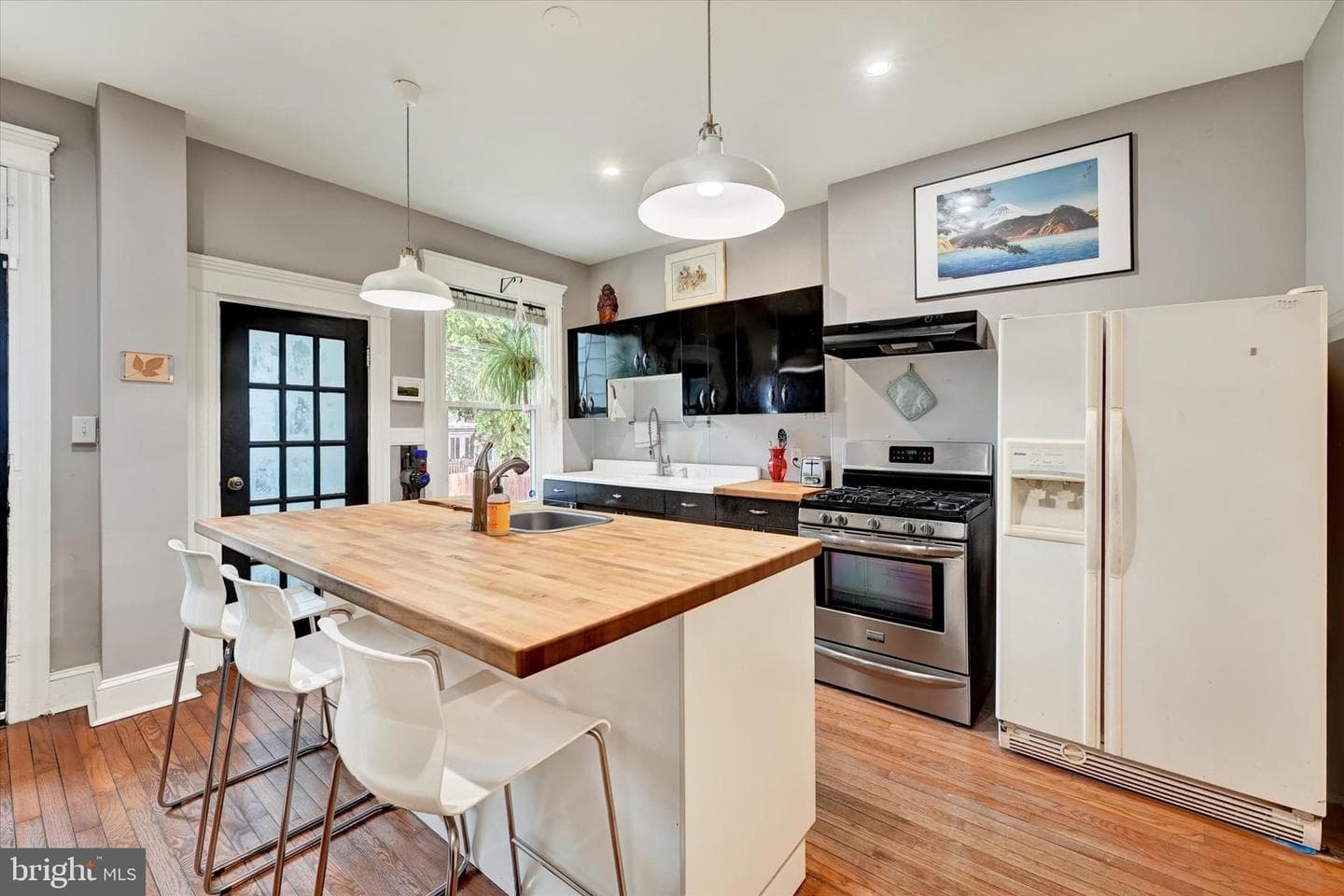 313 Birkwood Place photo 11