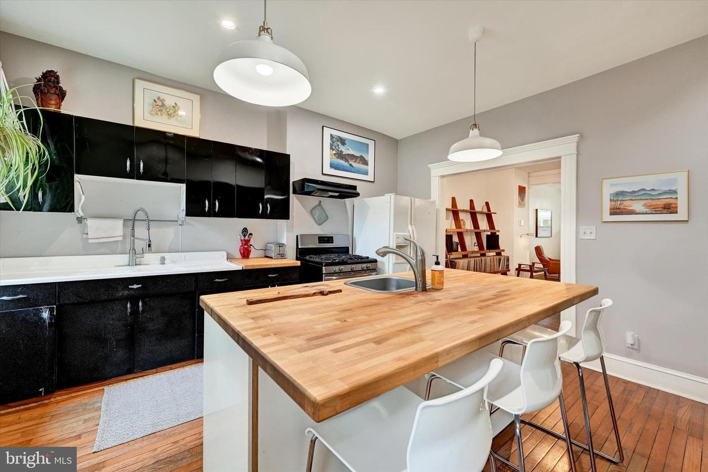313 Birkwood Place photo 12