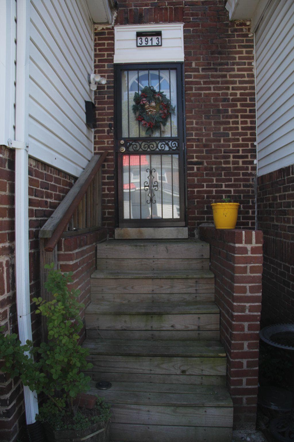 3913 W Garrison Avenue, Baltimore