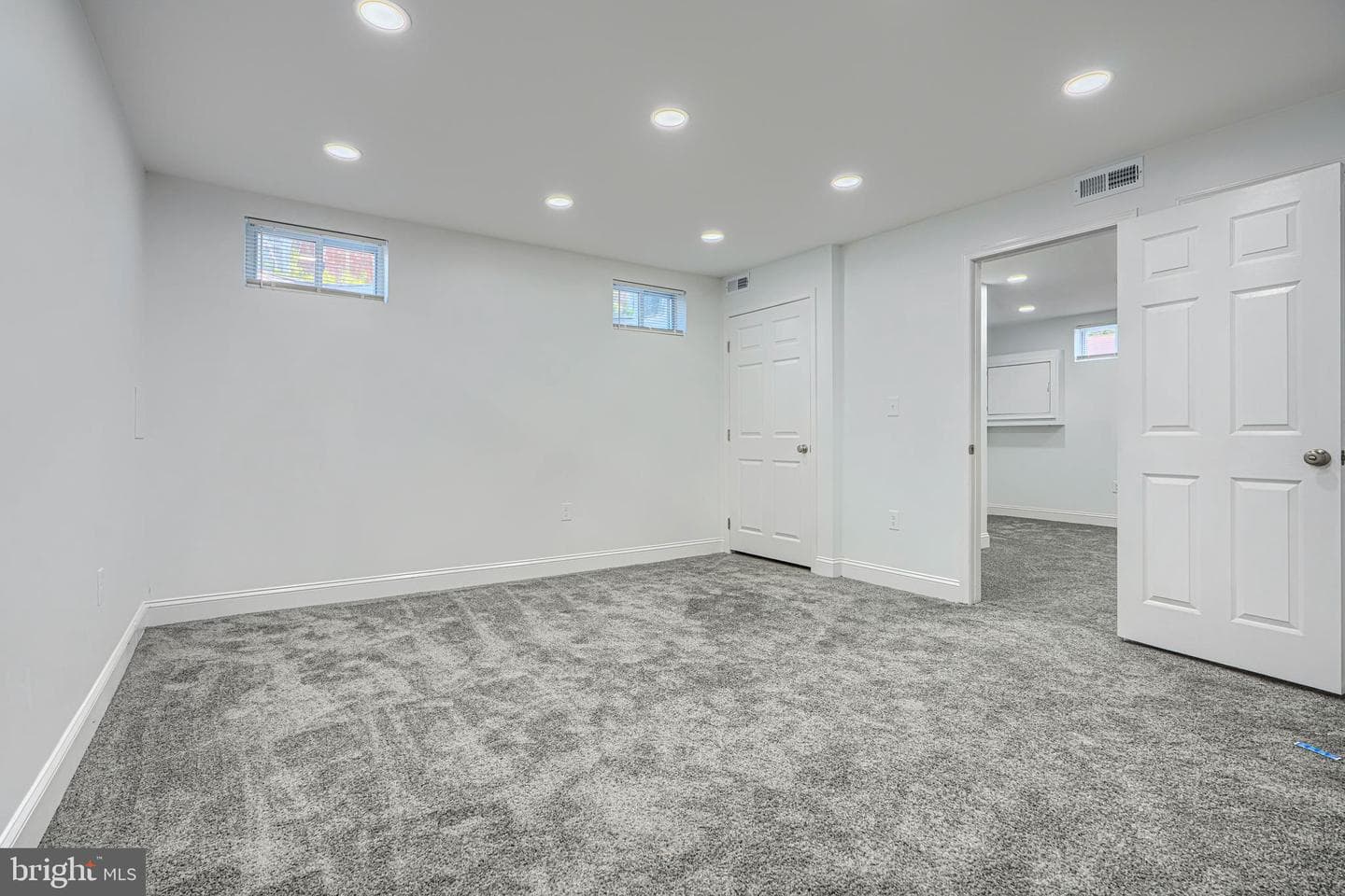 4558 Finney Avenue photo 18