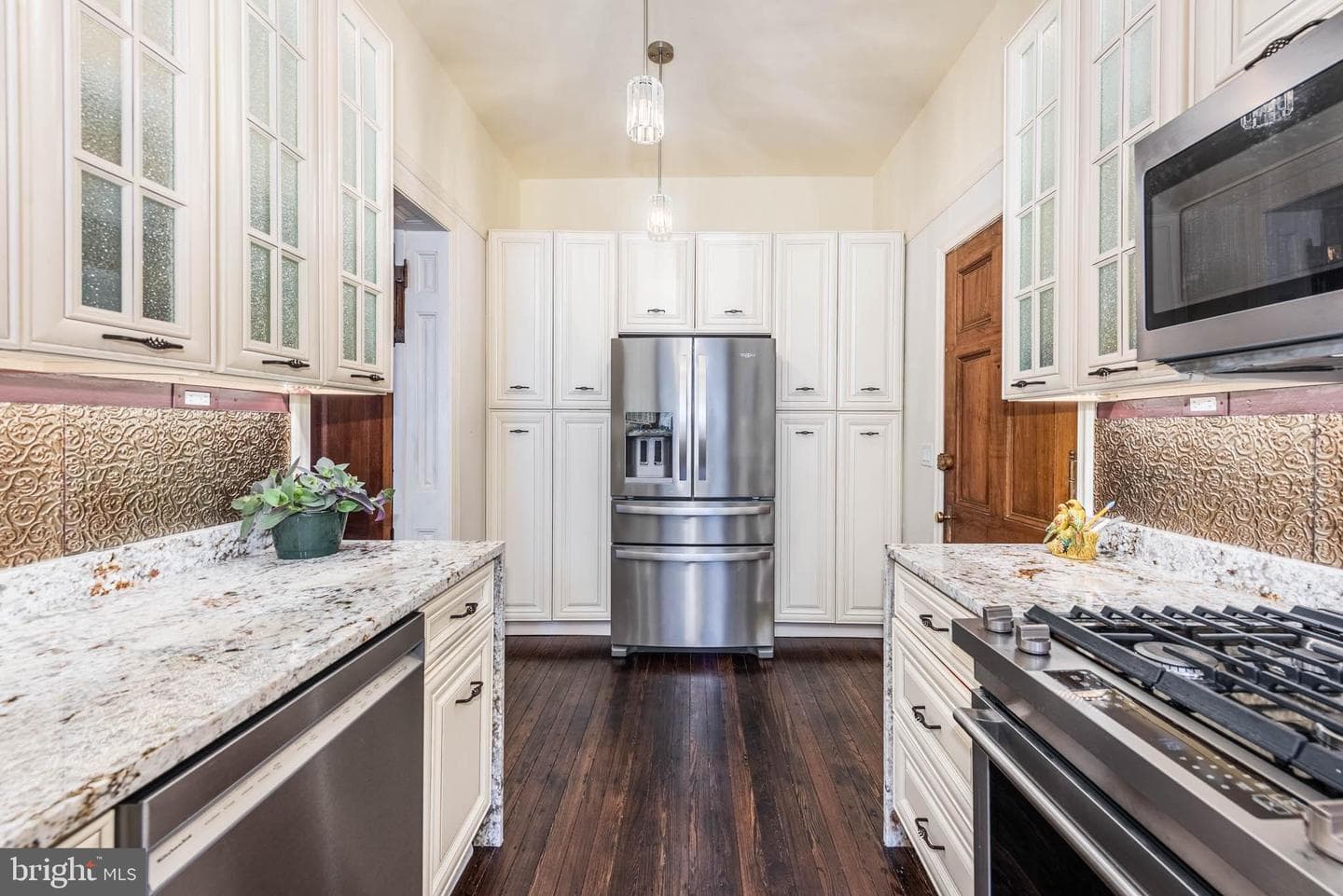 1801 Eutaw Place photo 13