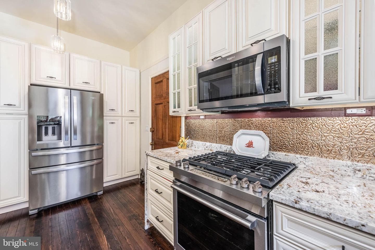 1801 Eutaw Place photo 15