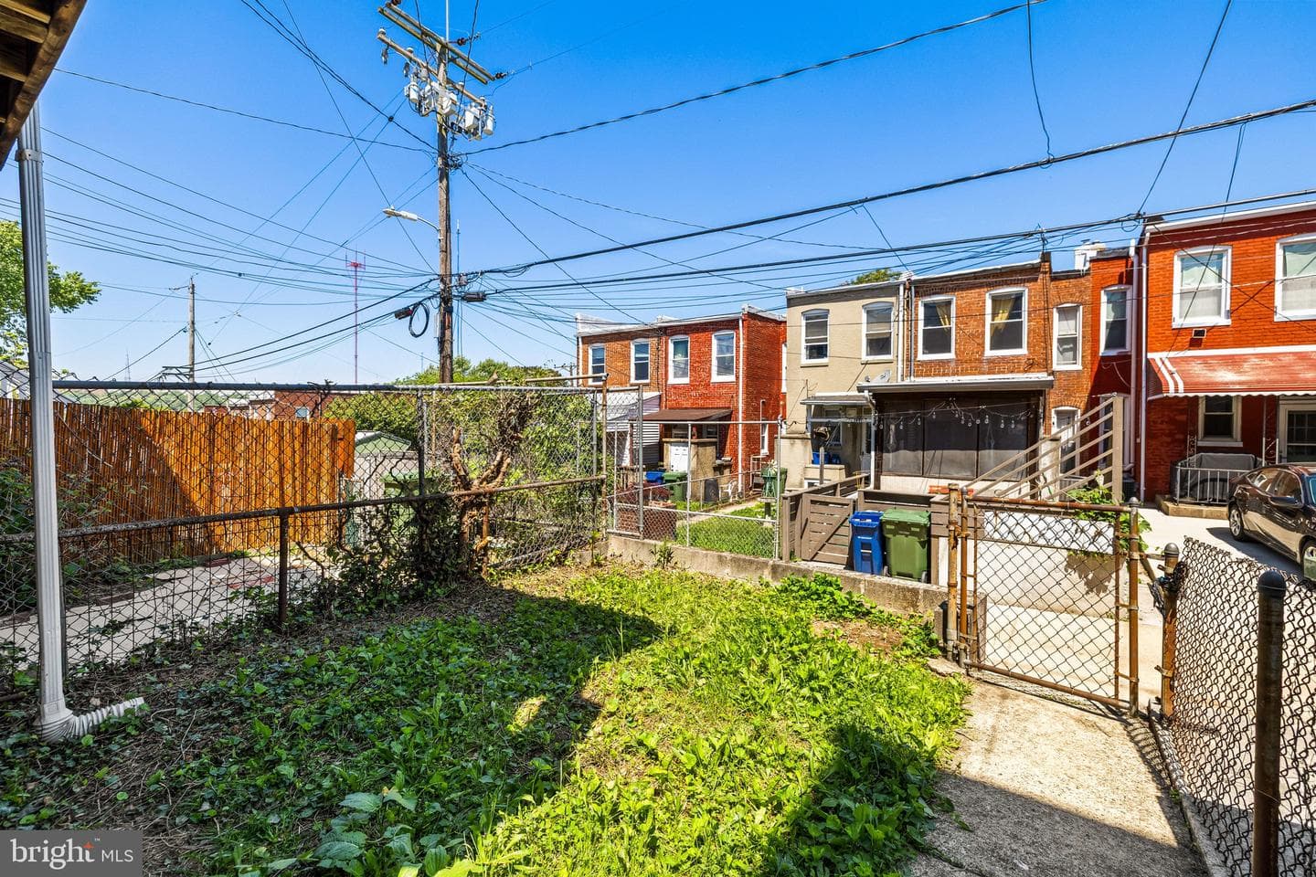 1238 W 37th Street photo 28