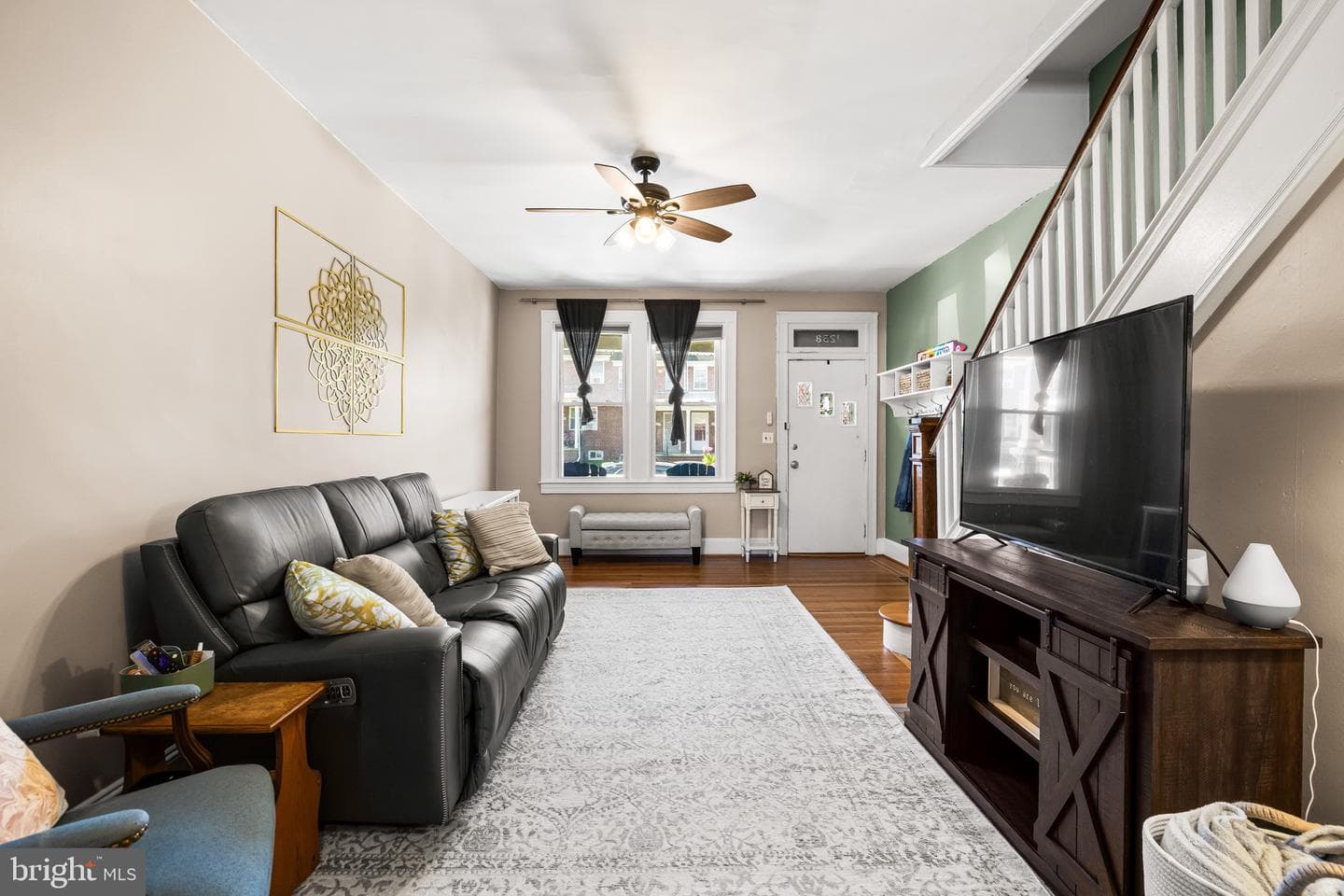 1238 W 37th Street photo 6
