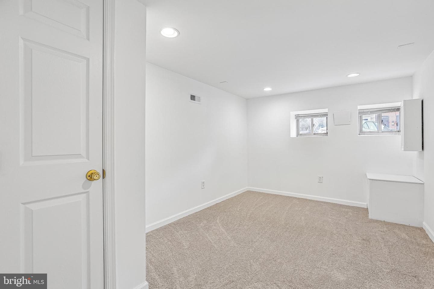3142 Fait Avenue photo 18