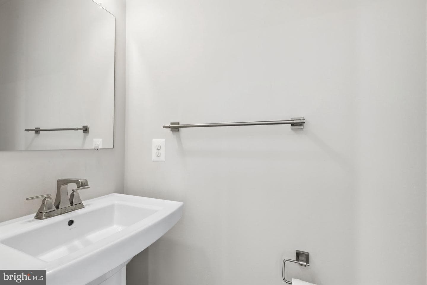 1566 Lowman Street photo 12