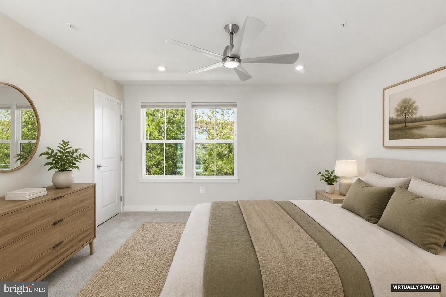 1566 Lowman Street photo 4