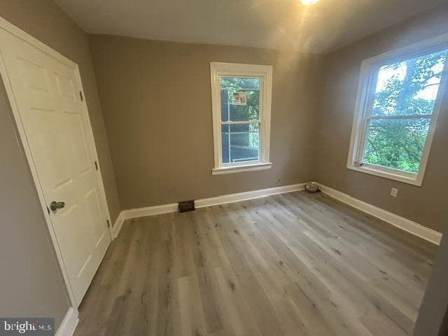 4110 Newton Avenue photo 15
