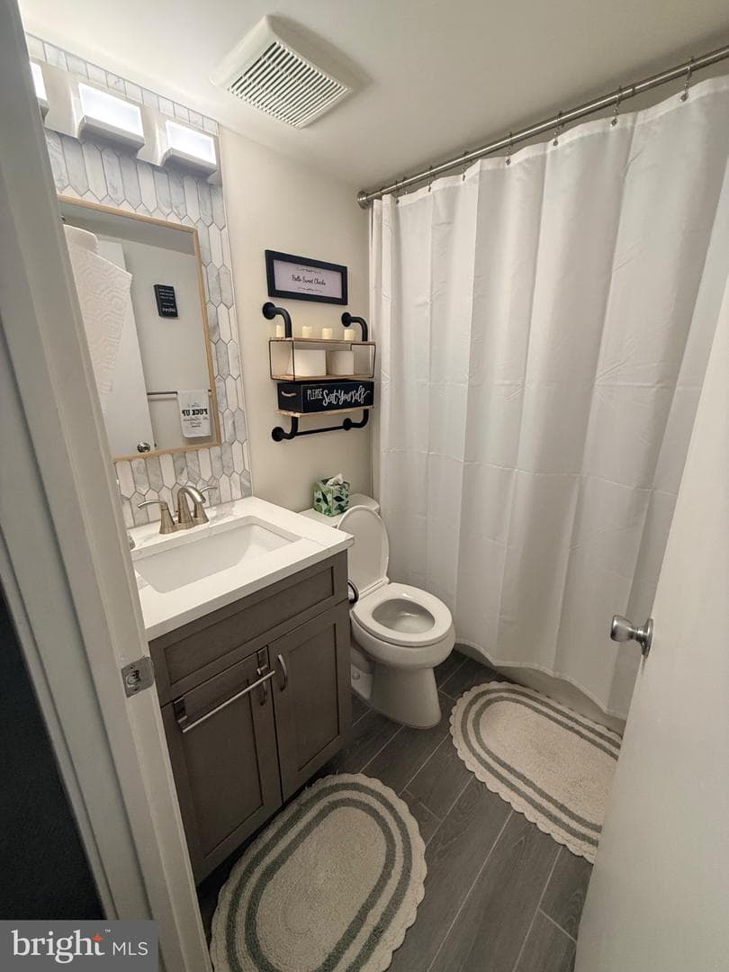 1323 W Fayette Street #4 photo 18