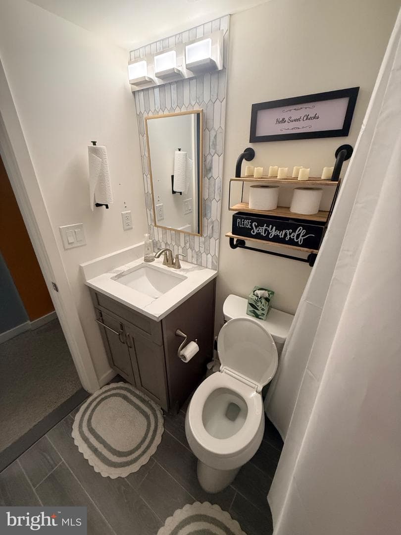 1323 W Fayette Street #4 photo 22