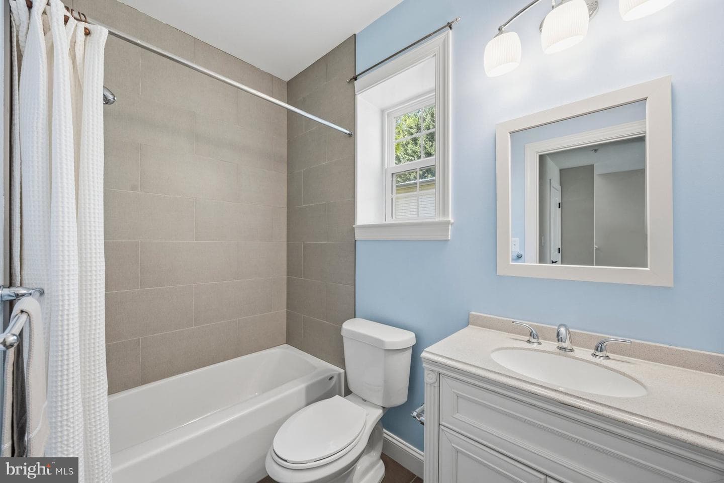 2261 Park Hill Avenue photo 32