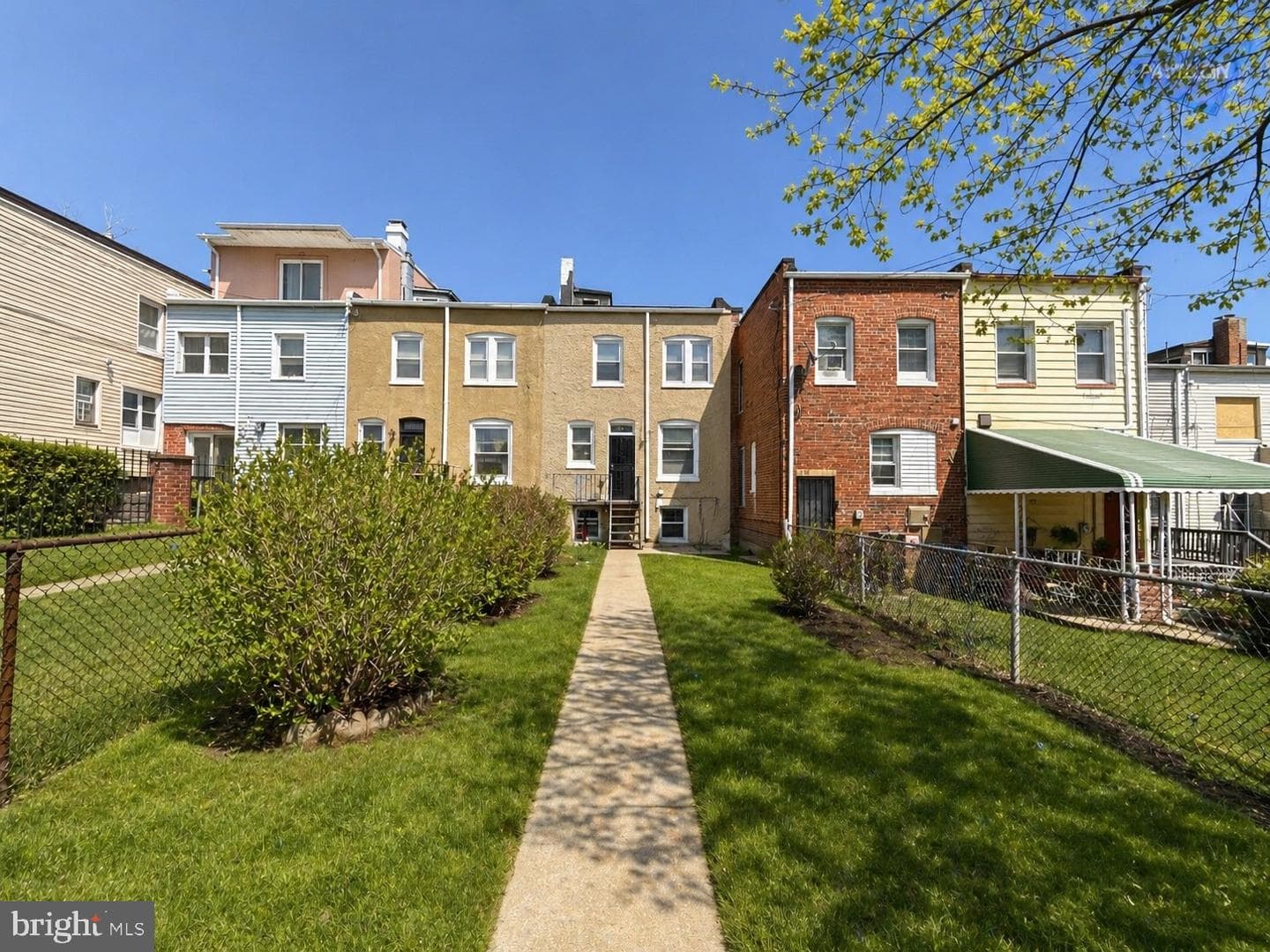 3416 Holmes Avenue photo 10