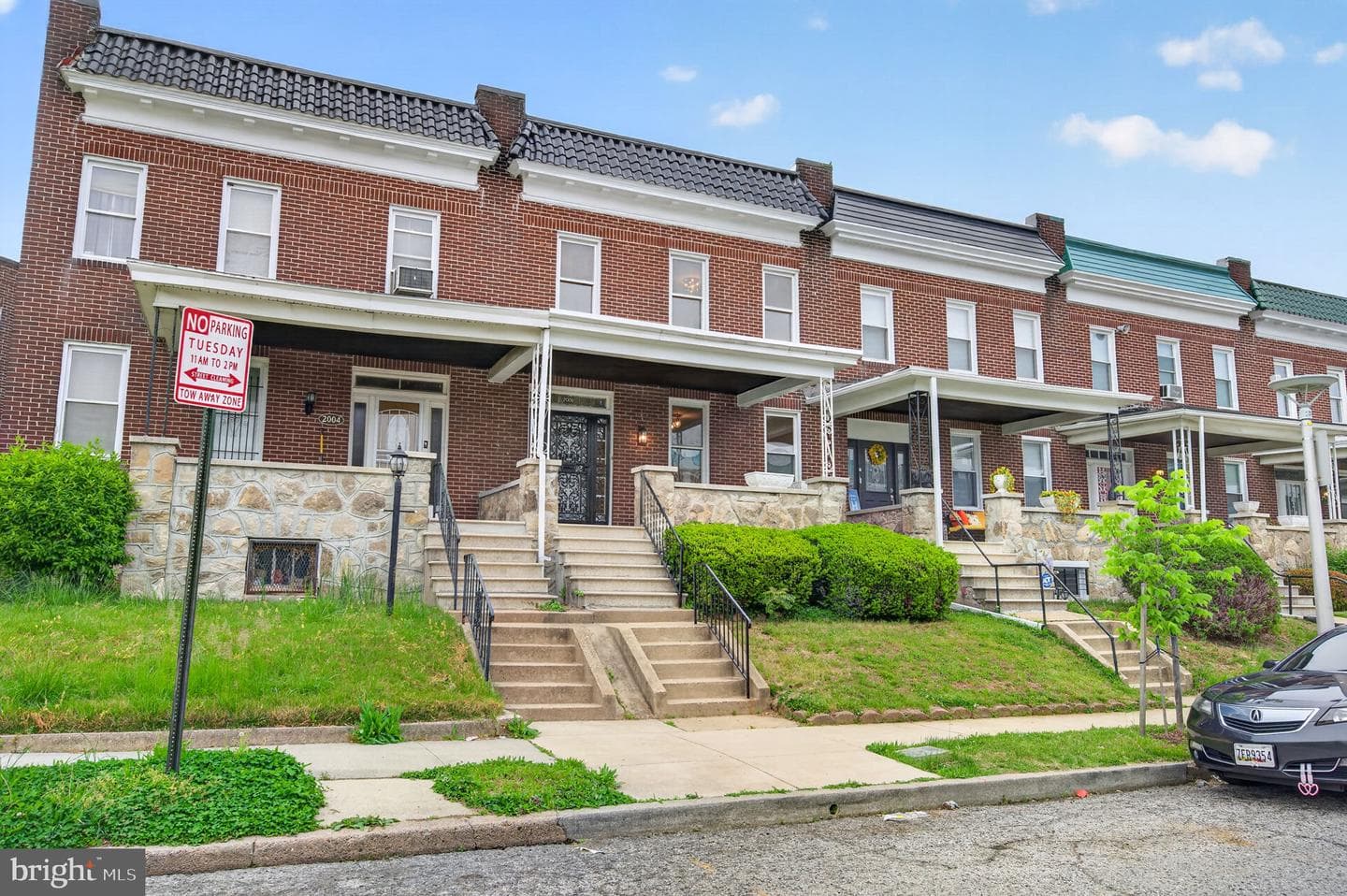 2006 Whittier Avenue photo 2