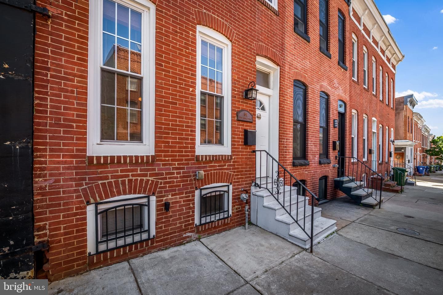 61 E Heath Street photo 3