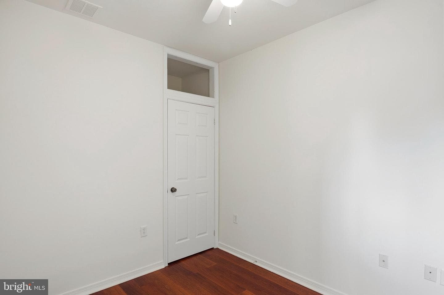 459 W 24th Street photo 22