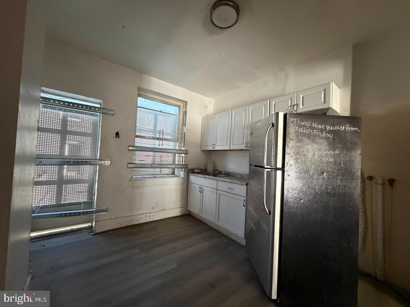 2422 Jefferson Street photo 4