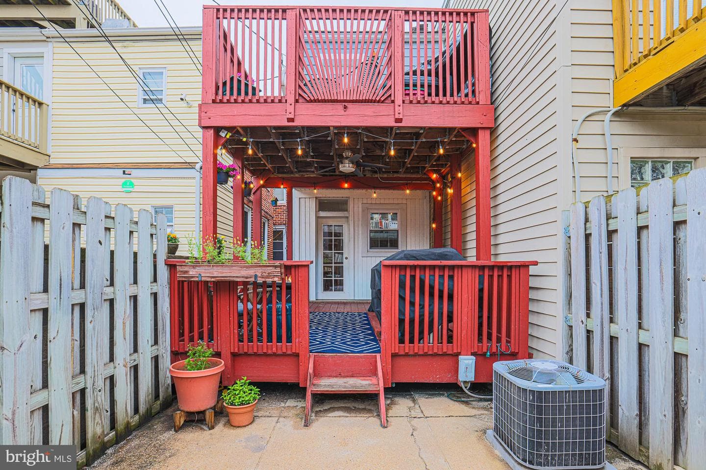 1010 S Bouldin Street photo 33