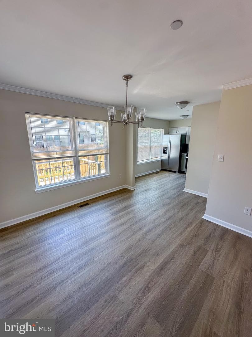 605 Collett Street photo 10