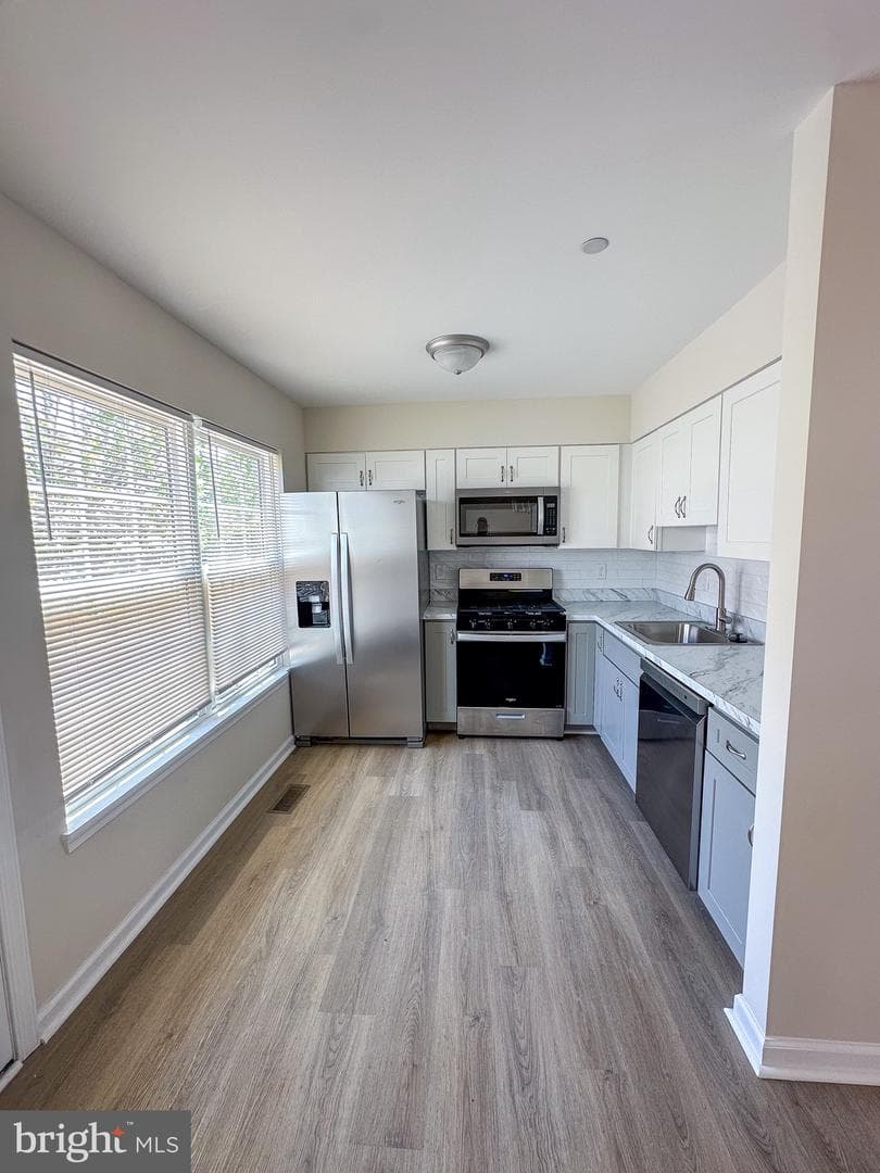605 Collett Street photo 15