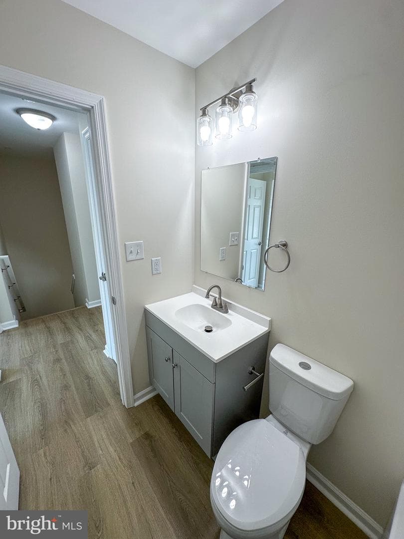 605 Collett Street photo 27