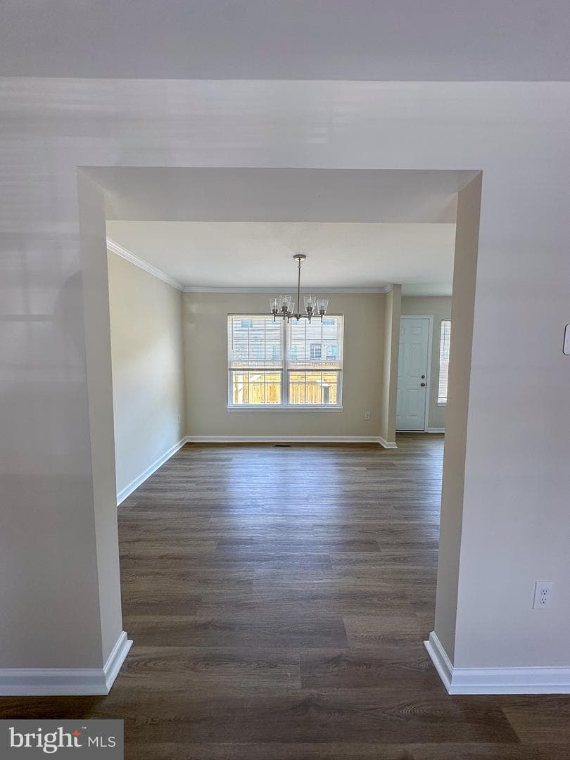 605 Collett Street photo 9