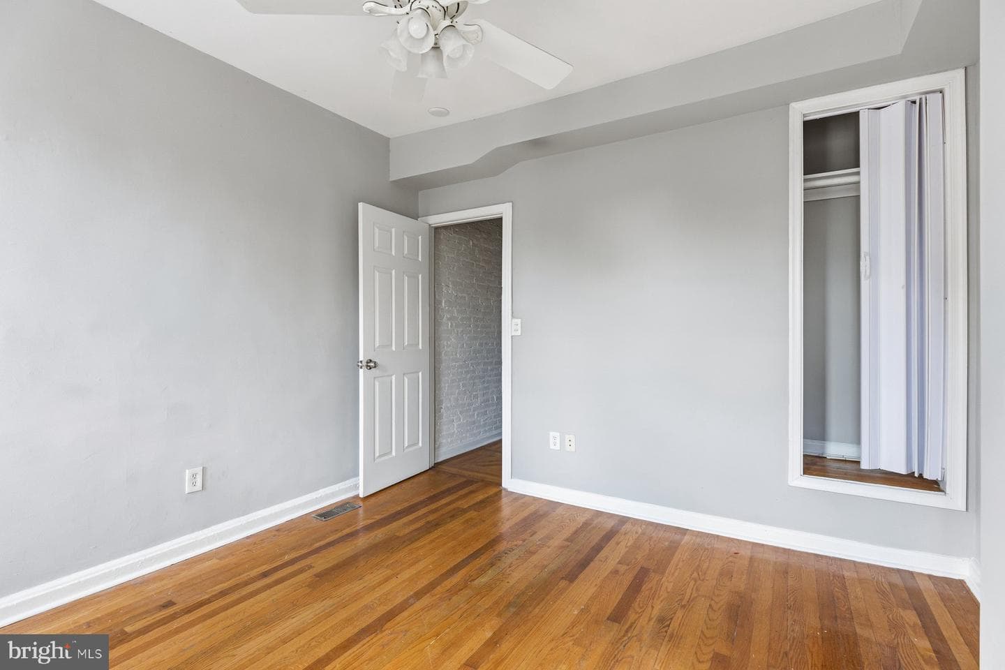 1206 W Cross Street W photo 11