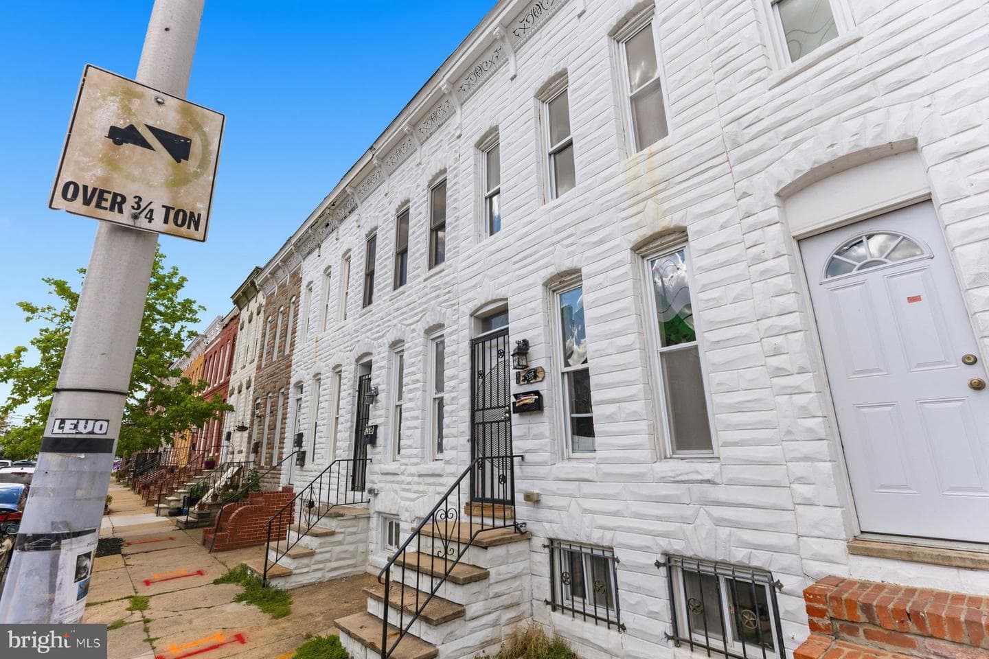 1206 W Cross Street W photo 24