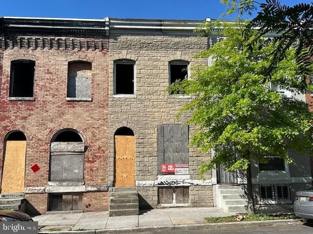 2124 Mcculloh Street photo 1