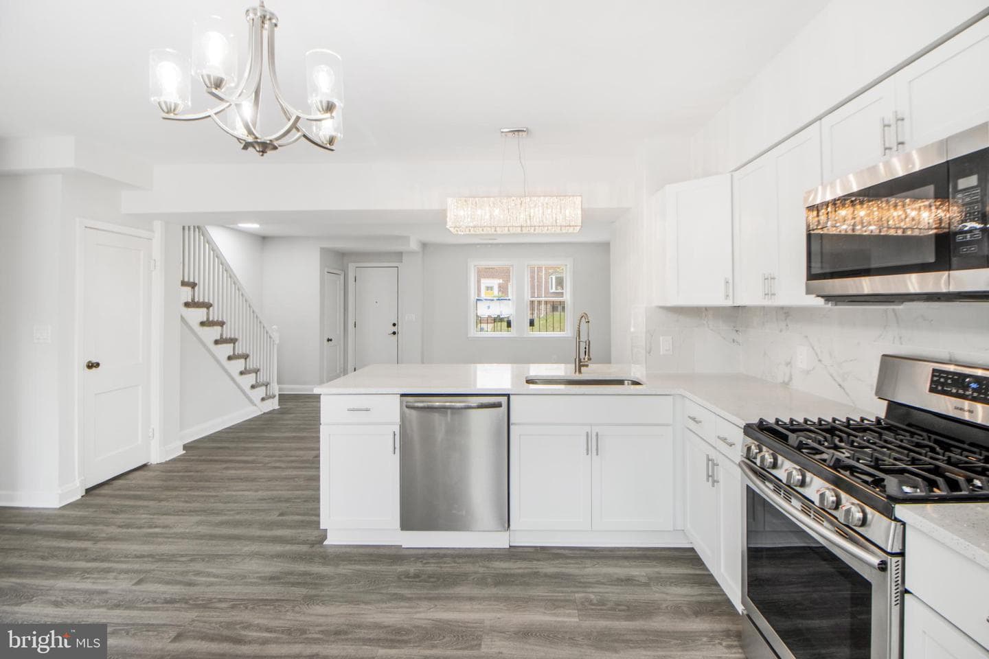 3319 Leighton Avenue photo 32