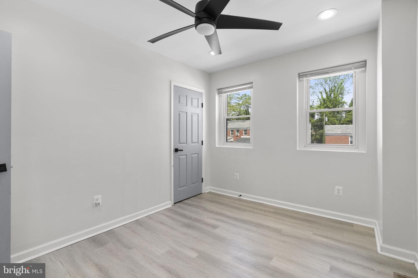 4816 Beaufort Avenue photo 20